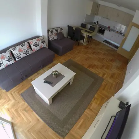 Tamaris Apartment *